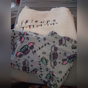 Women's size XL,  Friends pajama set